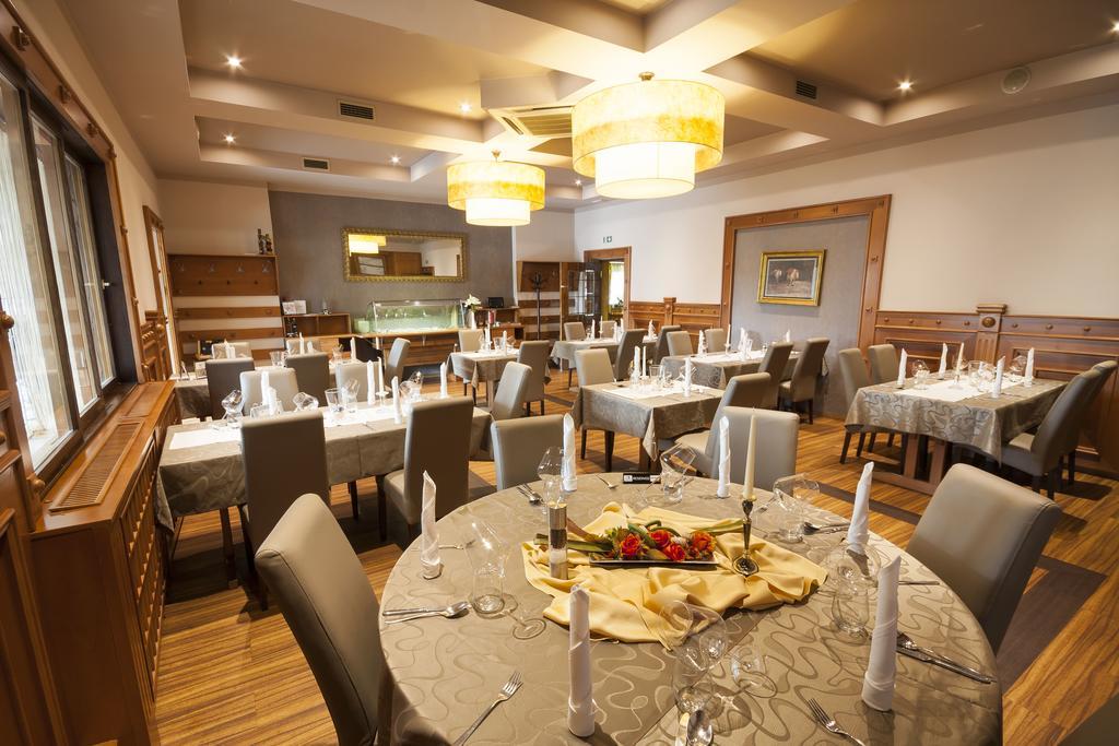 Gostilna In Motel Pri Lesniku Maribor Exterior photo